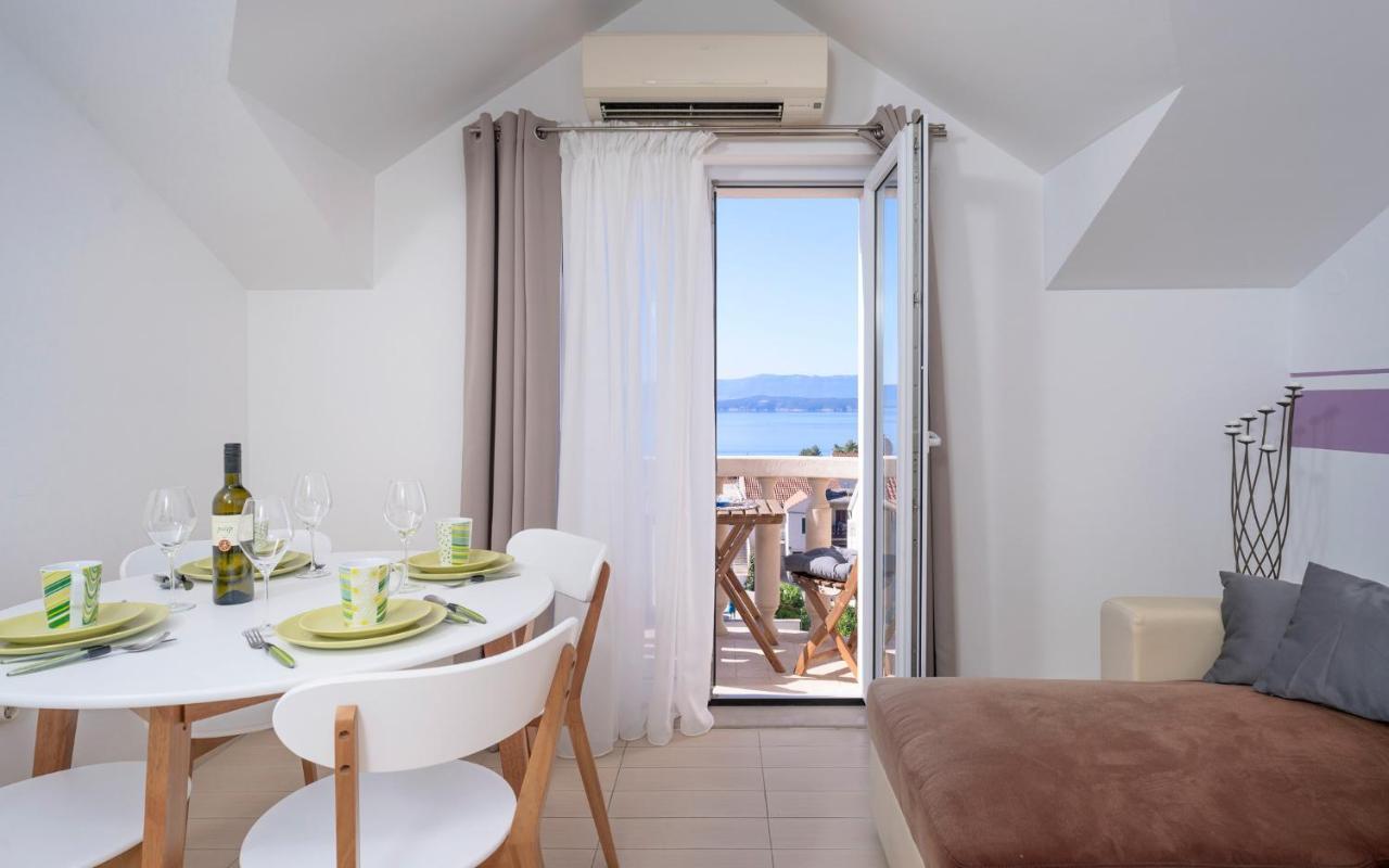 Hektorovic Poolside Apartments Bol Exterior photo